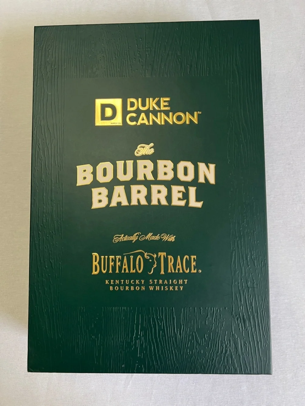 NEW Duke Cannon The Bourbon Barrel 3 Piece Gift Set Buffalo Trace Soap Cologne